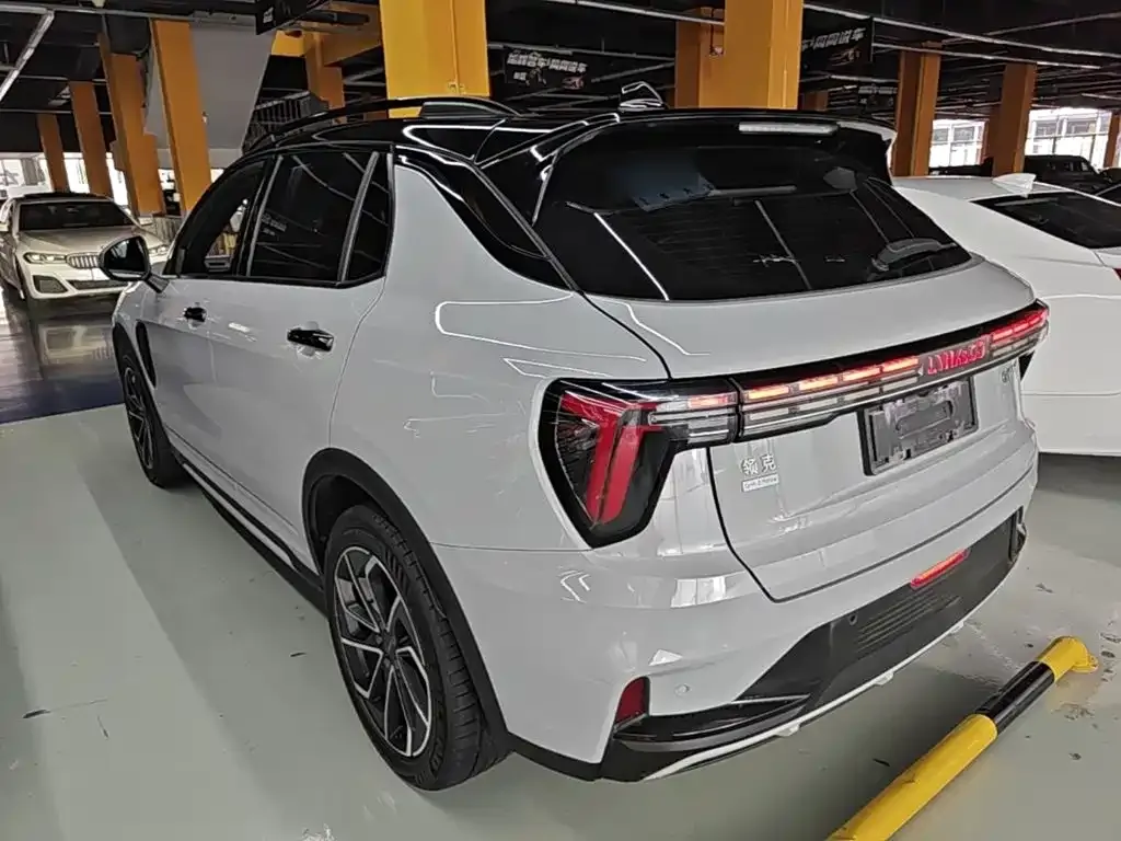 Lynk & Co 01 2023 из CN, фото 2