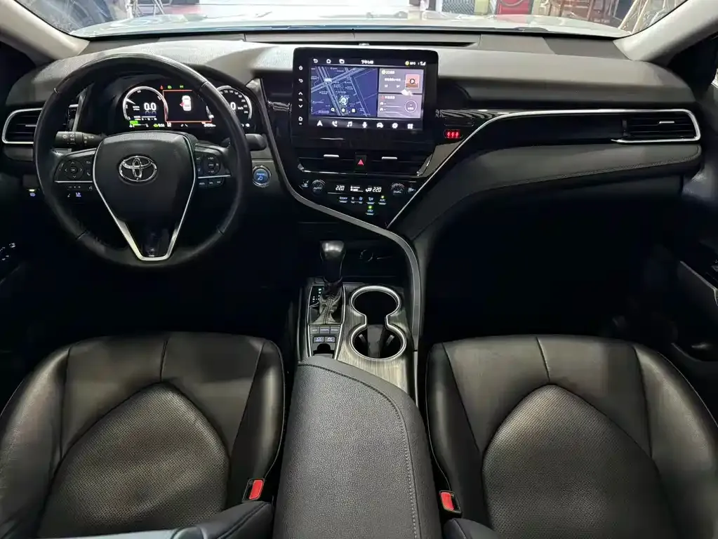 Toyota Camry 2024 из CN, фото 4