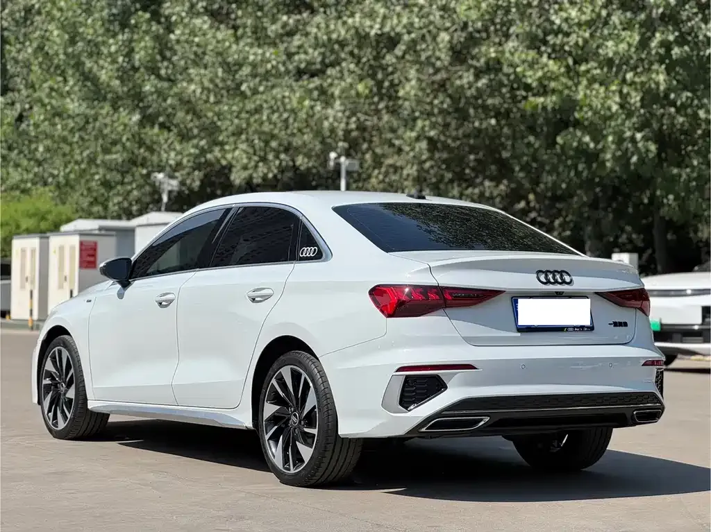 Audi A3 — фото 10