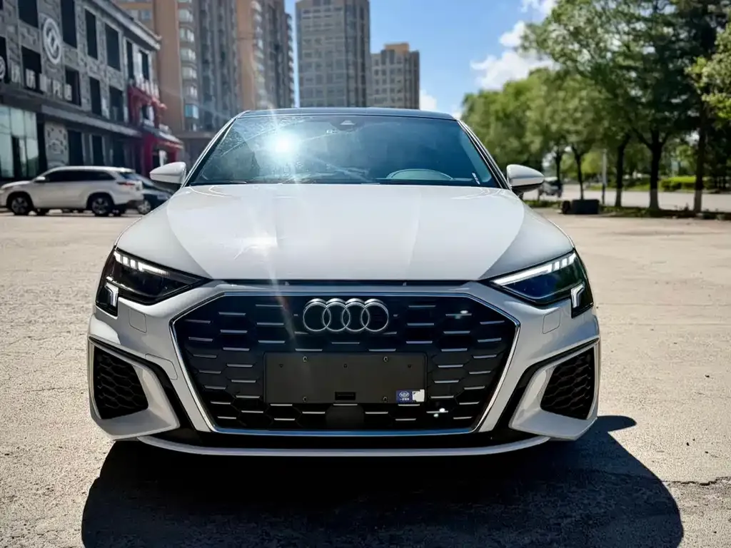 Audi A3 — фото 2