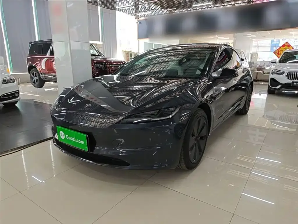 Tesla Model 3 — фото 3