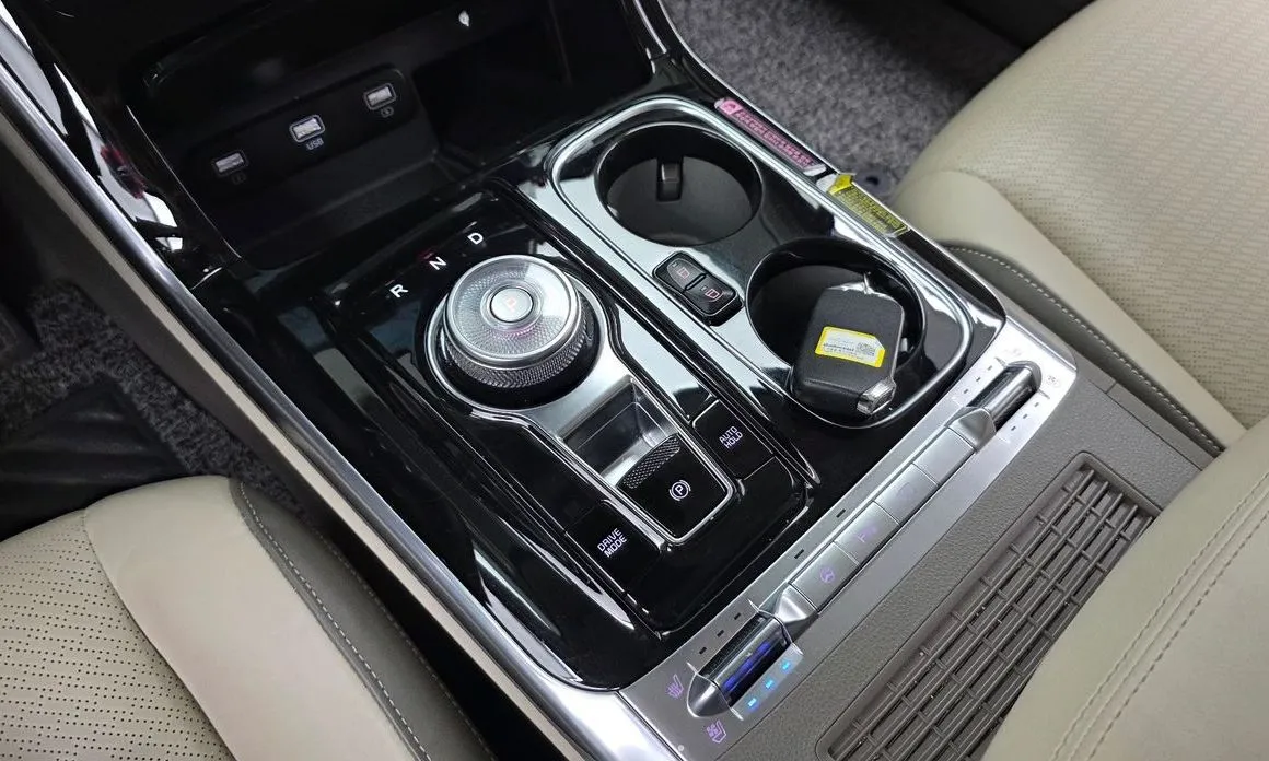Kia Carnival 2023 из KR, фото 7