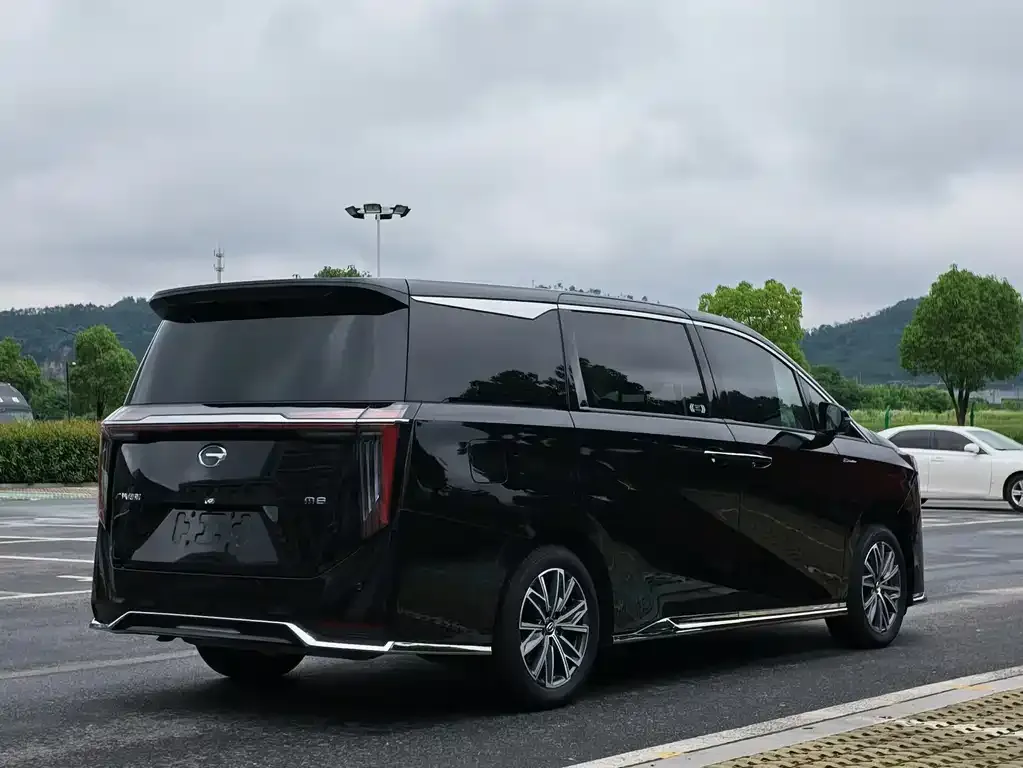 GAC Motor Trumpchi M8 — фото 2