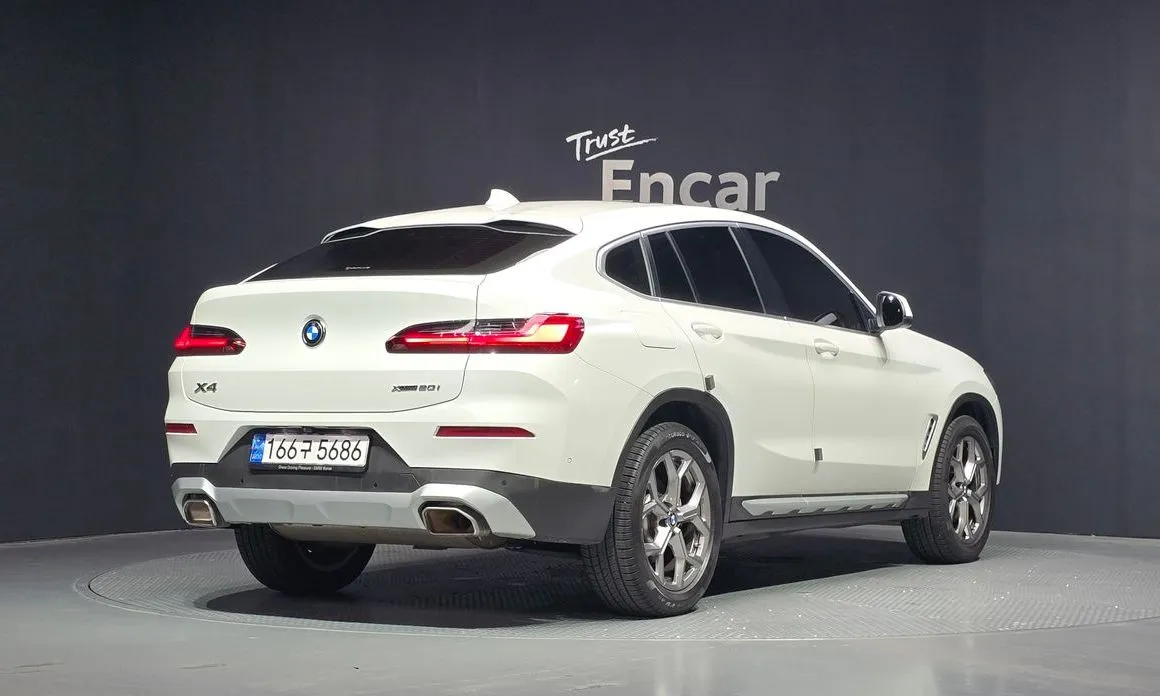 BMW X4 2022 из KR, фото 4
