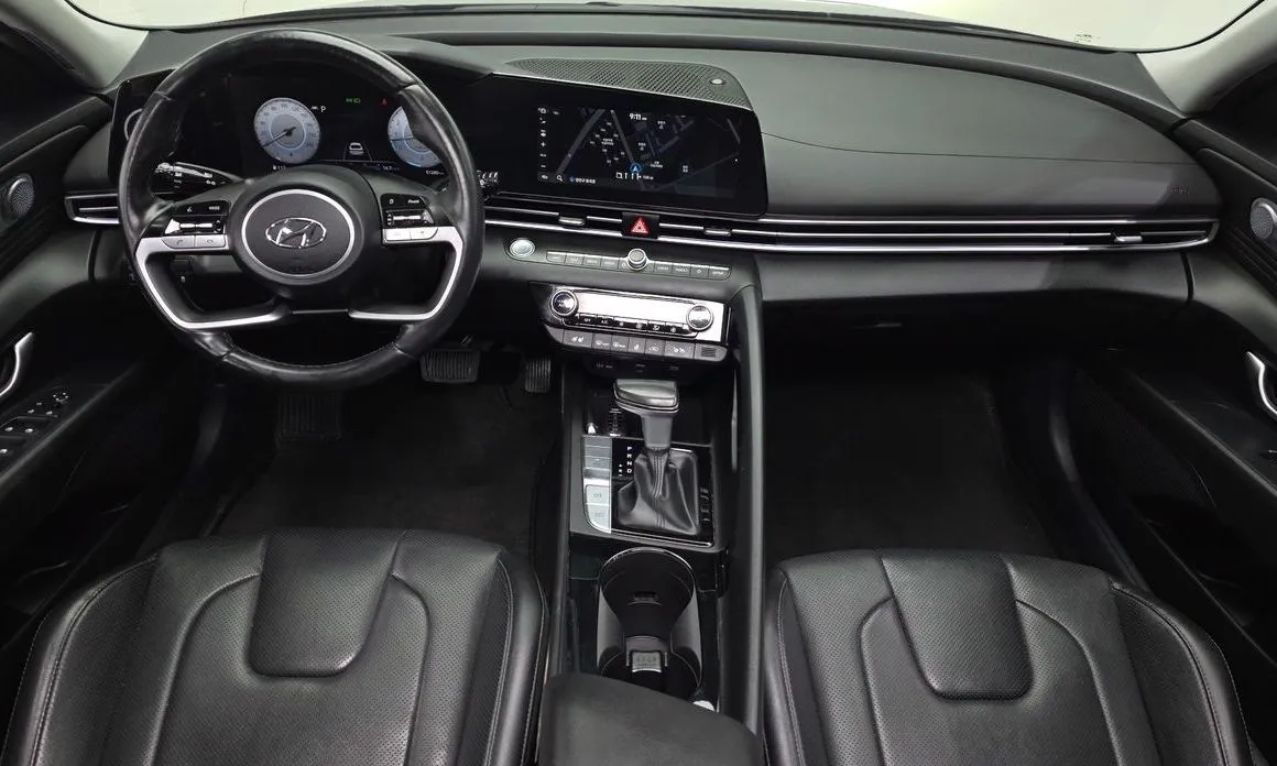 Hyundai AVANTE 2023 из KR, фото 6