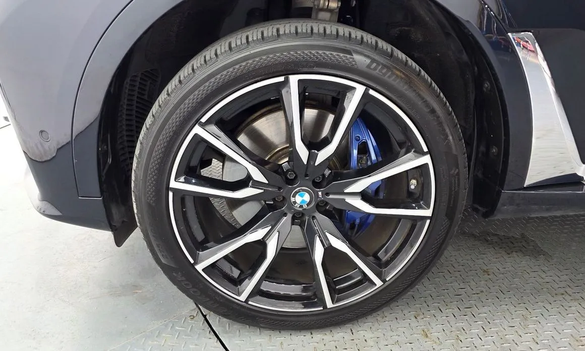 BMW X7 2021 из KR, фото 7