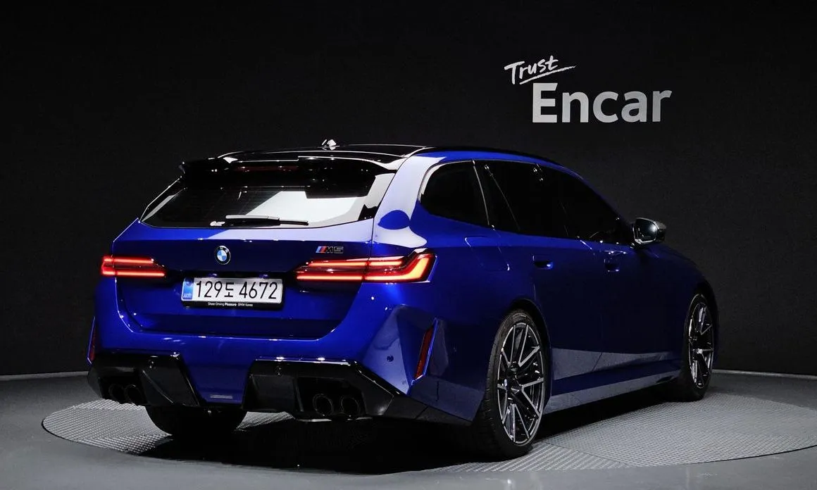 BMW M5 2026 из KR, фото 8
