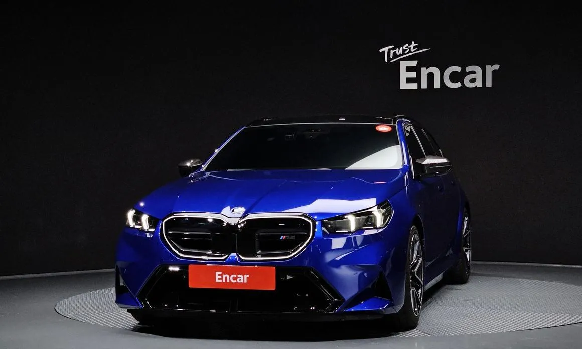 BMW M5 2026 из KR, фото 2