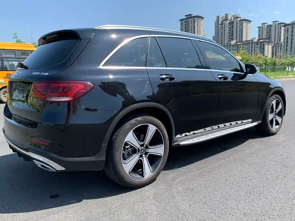Mercedes-Benz GLC — фото 10