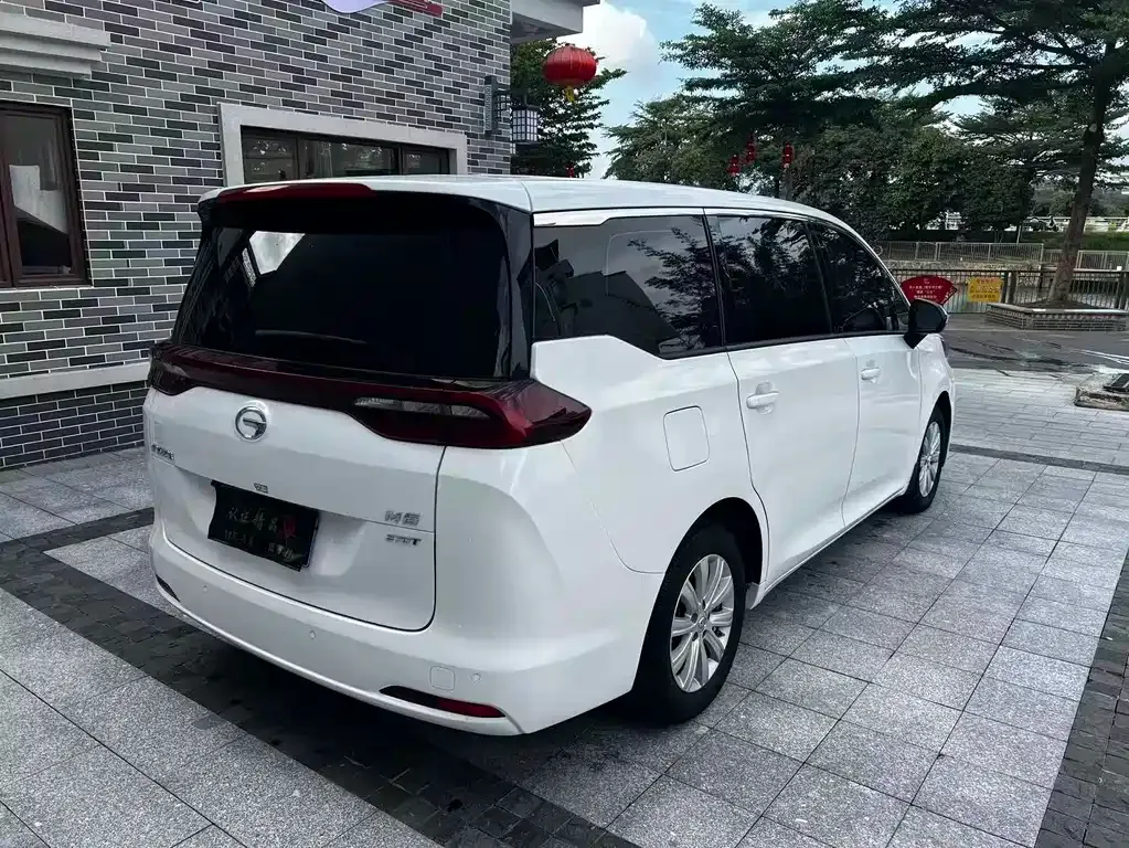 GAC Motor Trumpchi M6 — фото 9