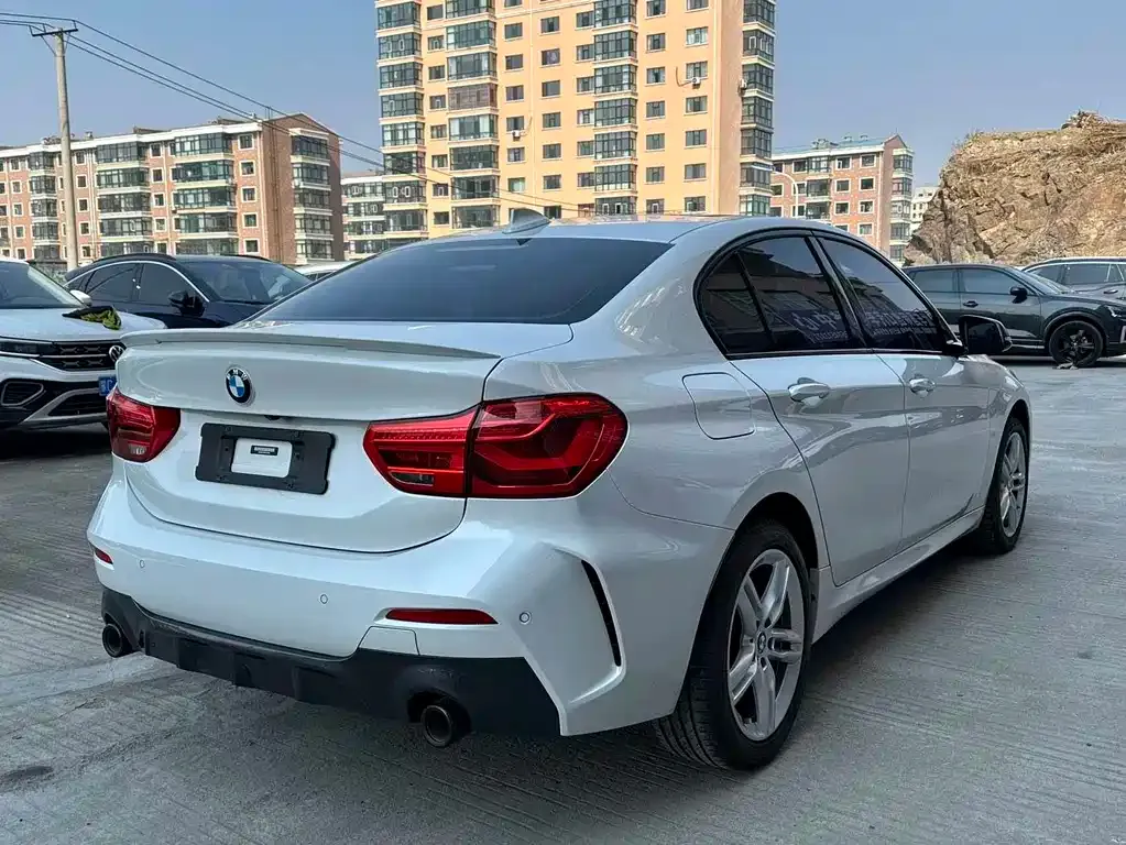 BMW 1 Series — фото 10