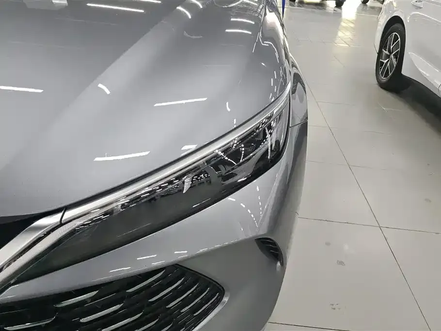 BYD Qin L — фото 8