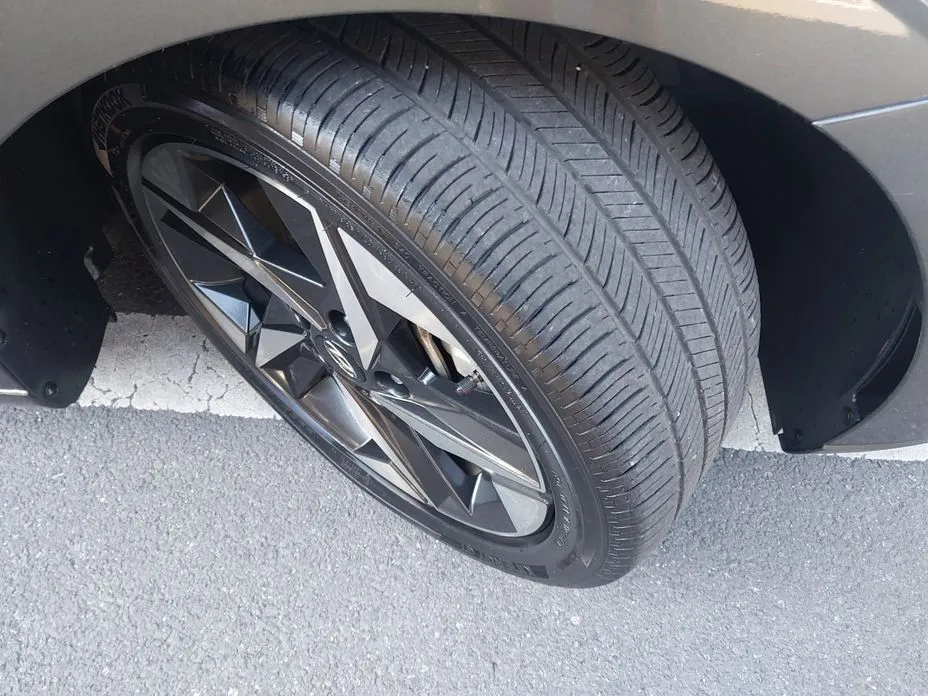 Hyundai AVANTE 2022 из KR, фото 4