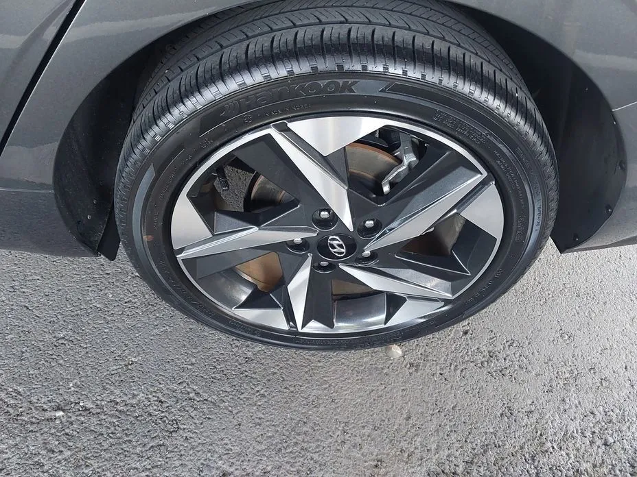 Hyundai AVANTE 2022 из KR, фото 8