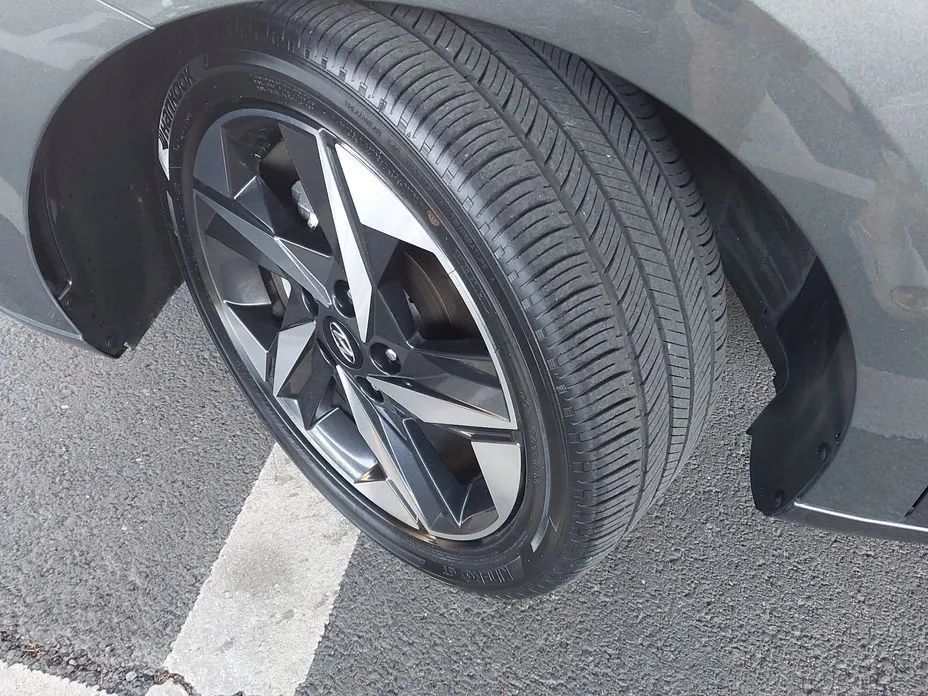 Hyundai AVANTE 2022 из KR, фото 6