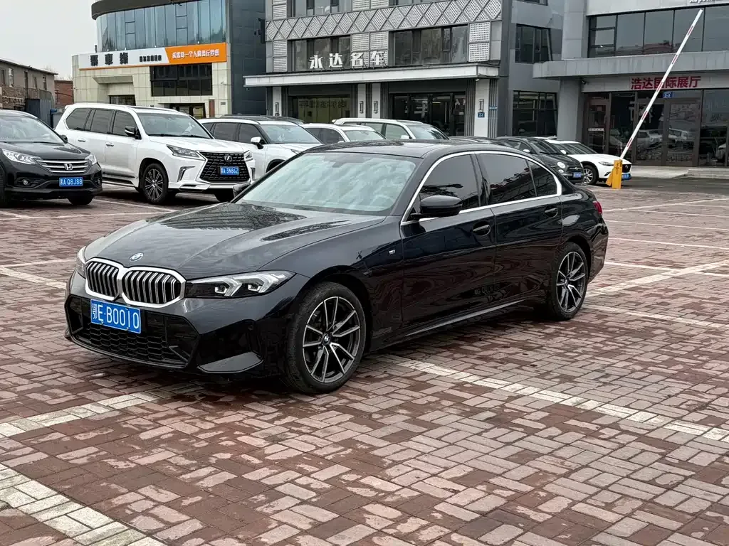 BMW 3 Series — фото 1