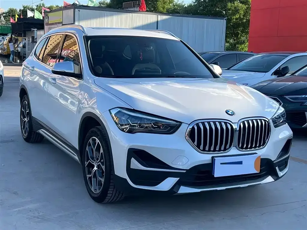 BMW X1 — фото 3