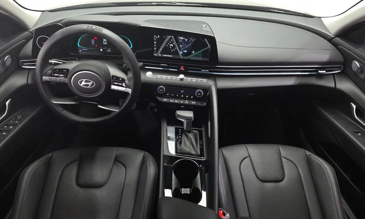 Hyundai AVANTE — фото 9