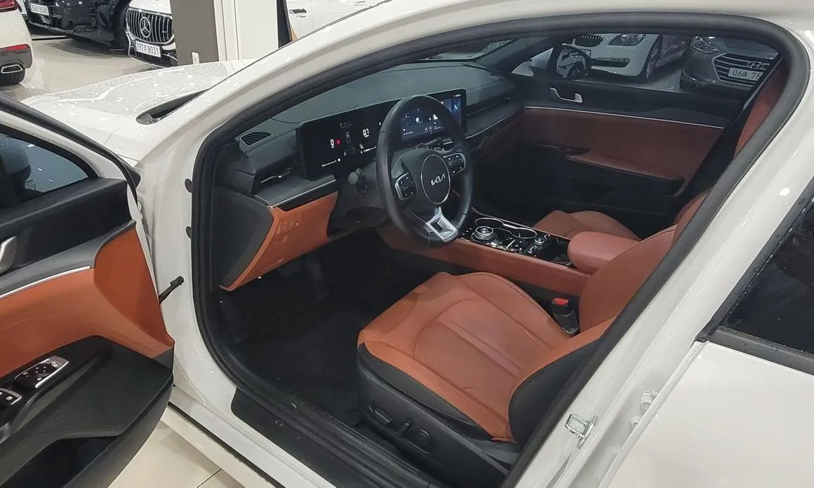 Kia K5 2025 из KR, фото 9