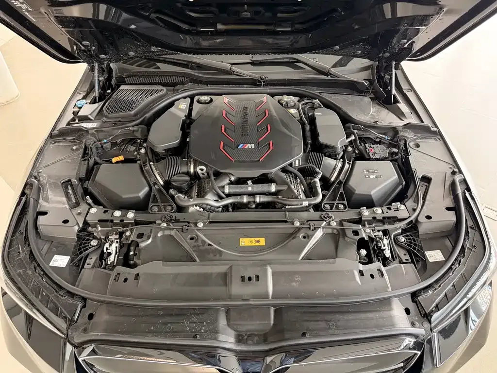 BMW M5 New Energy 2026 из CN, фото 10