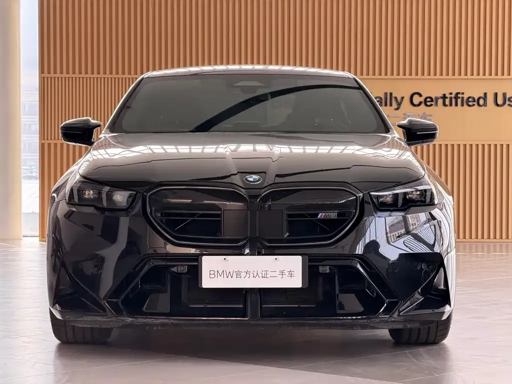 BMW M5 New Energy 2026 из CN, фото 5