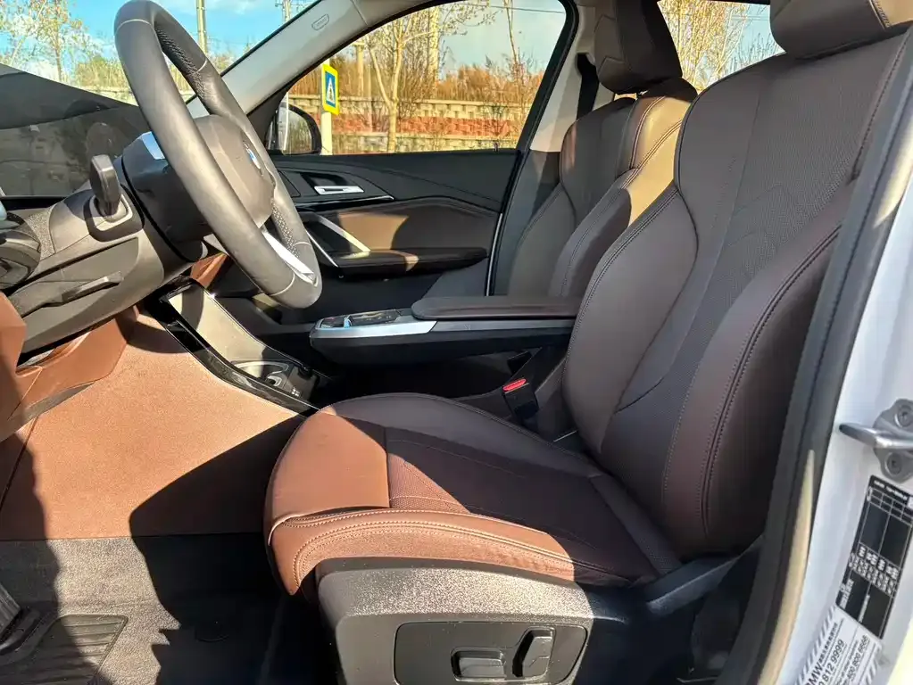 BMW X1 — фото 10
