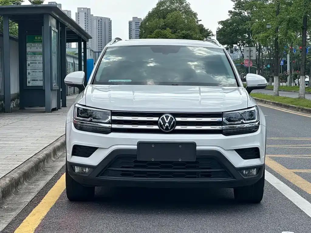 Volkswagen Tharu — фото 6