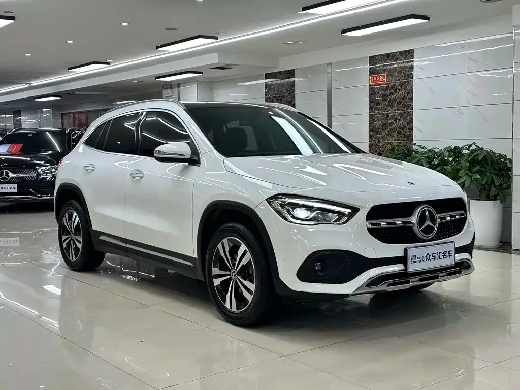 Mercedes-Benz GLA — фото 5