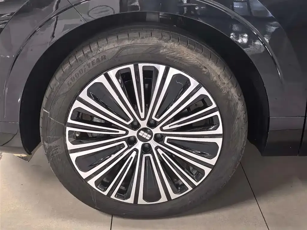 Geely Galaxy M9 2025 из CN, фото 10