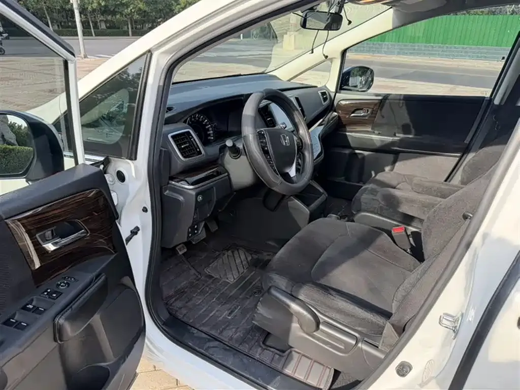 Honda Odyssey 2021 из CN, фото 6