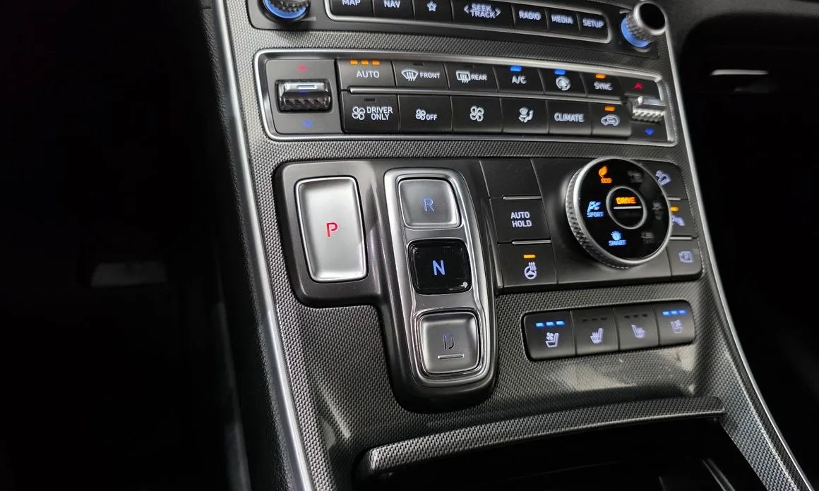 Hyundai Santafe 2023 из KR, фото 8