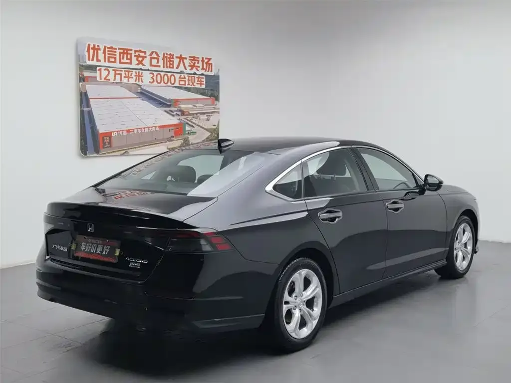 Honda Accord — фото 4