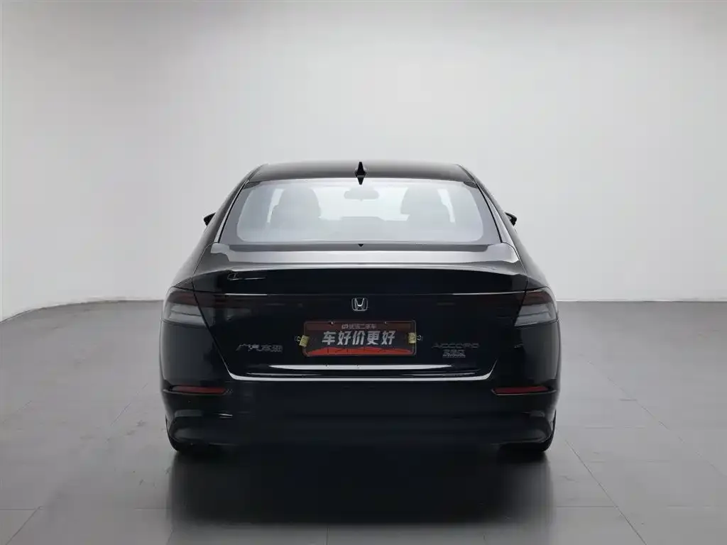 Honda Accord — фото 5
