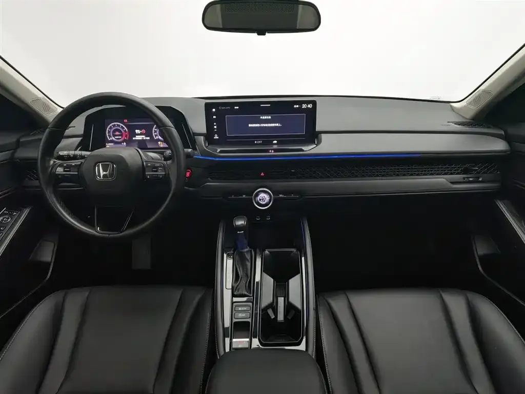 Honda Accord — фото 7