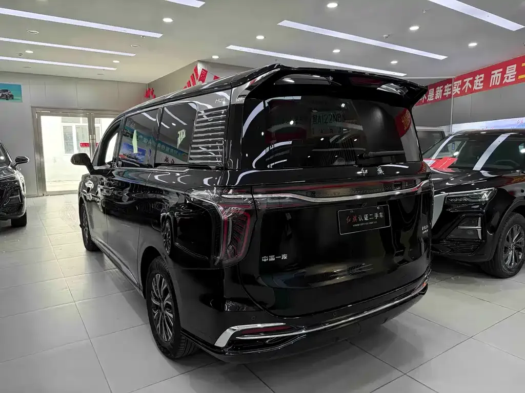 Hongqi HQ9 PHEV — фото 3