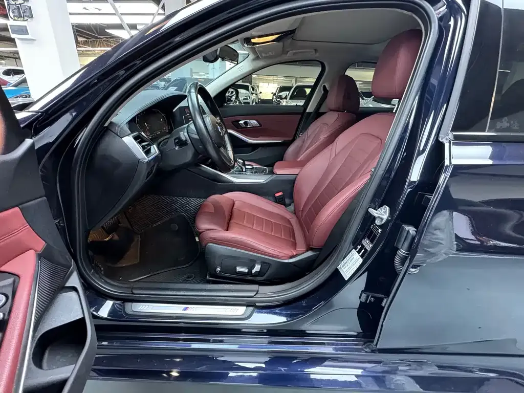 BMW 3 Series 2021 из CN, фото 5