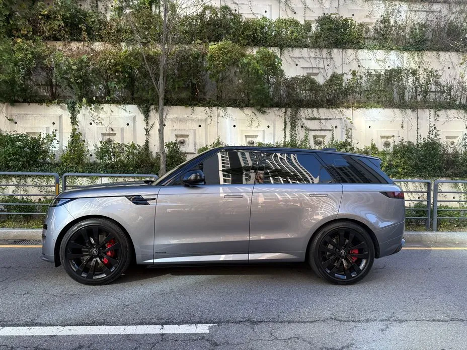 Land Rover Range Rover Sport 2025 из KR, фото 9