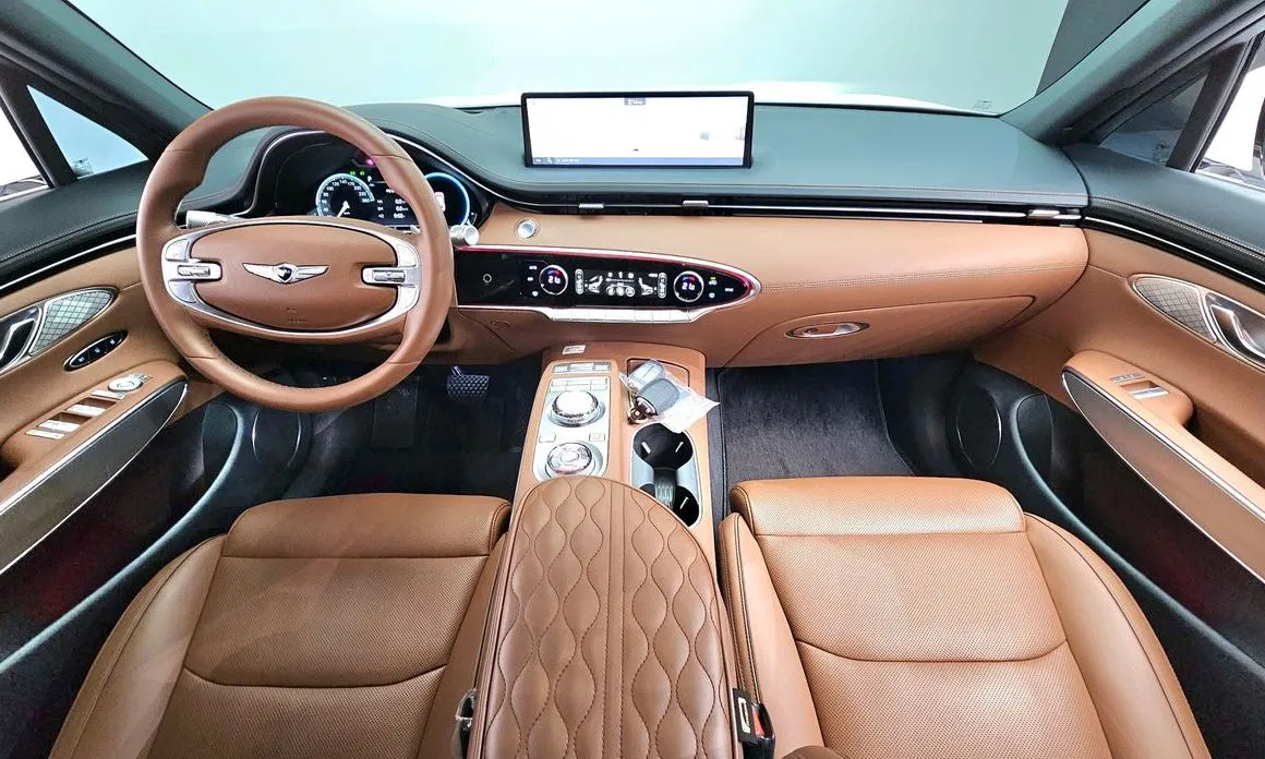 Genesis GV70 — фото 10