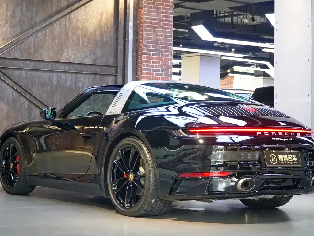 Porsche 911 — фото 10
