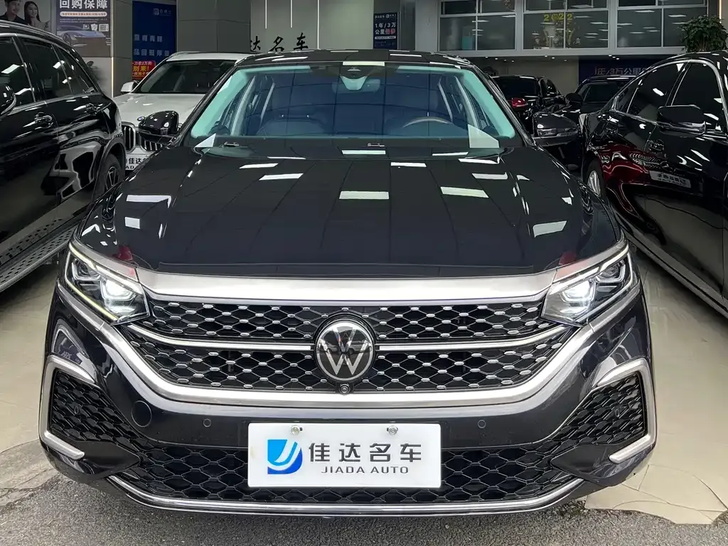 Volkswagen Passat — фото 3