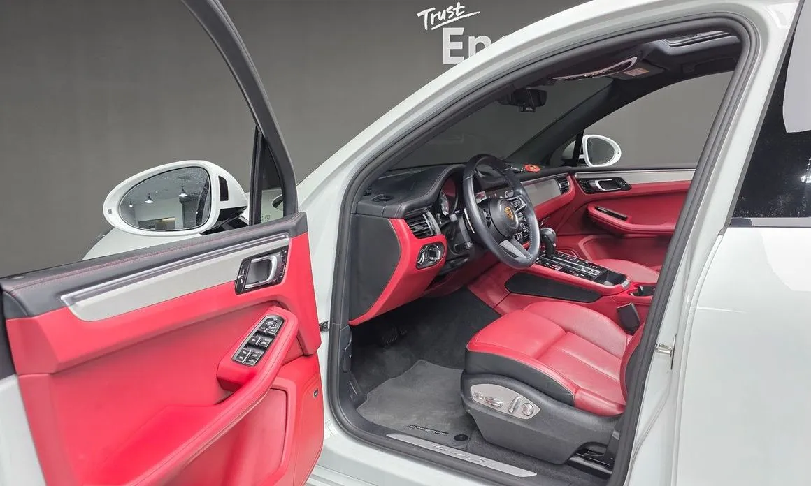 Porsche Macan 2023 из KR, фото 3