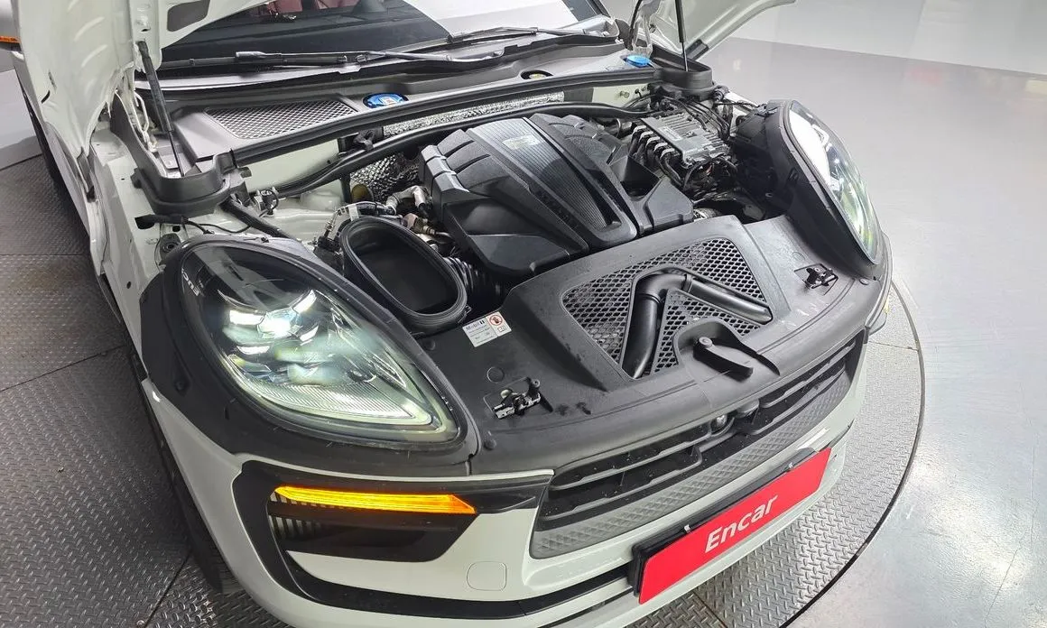 Porsche Macan 2023 из KR, фото 9