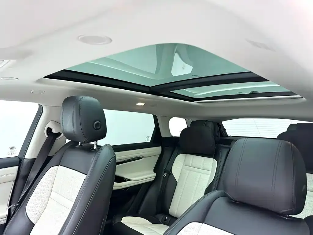 Land Rover Evoque — фото 9