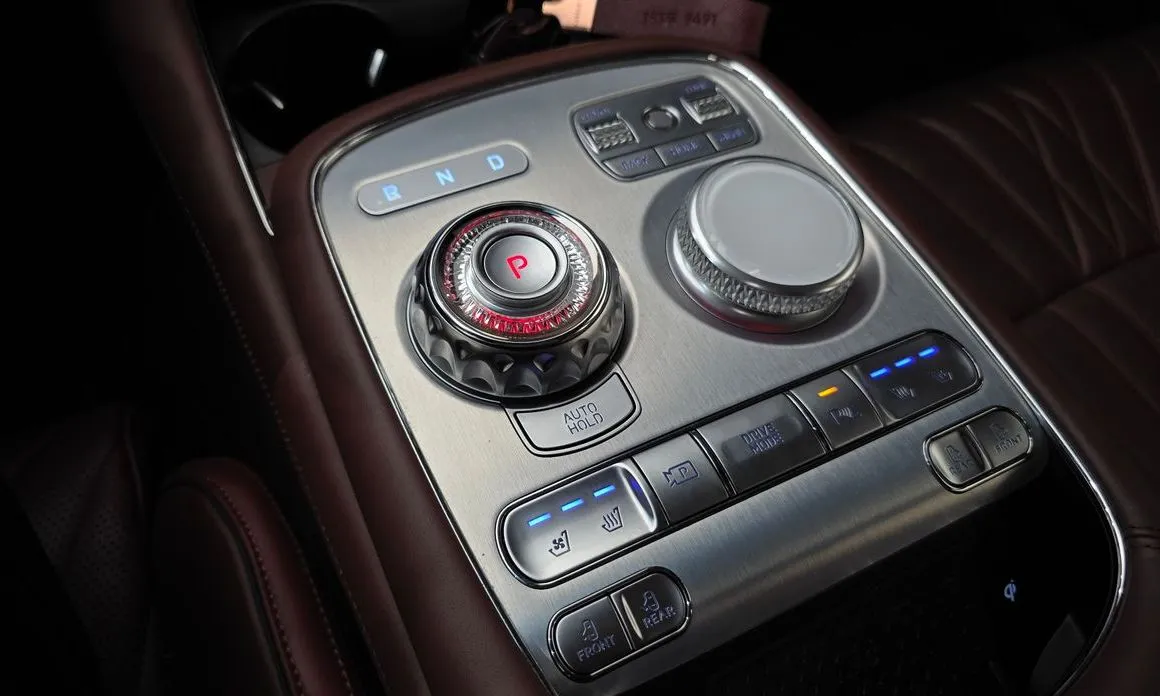 Genesis G90 2025 из KR, фото 9
