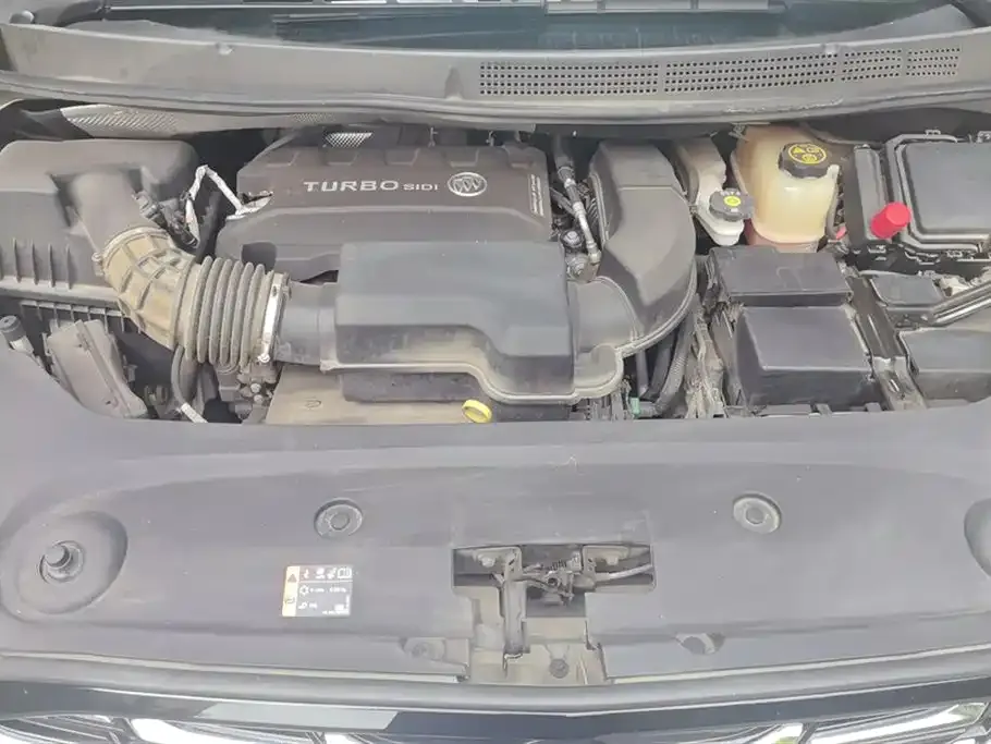 Buick GL8 2023 из CN, фото 4