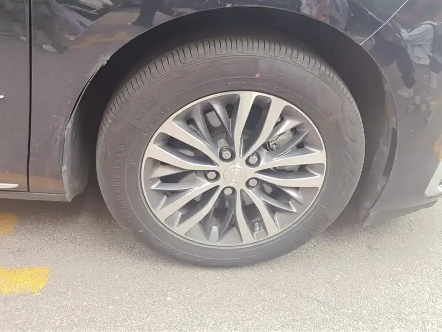 Buick GL8 2023 из CN, фото 6