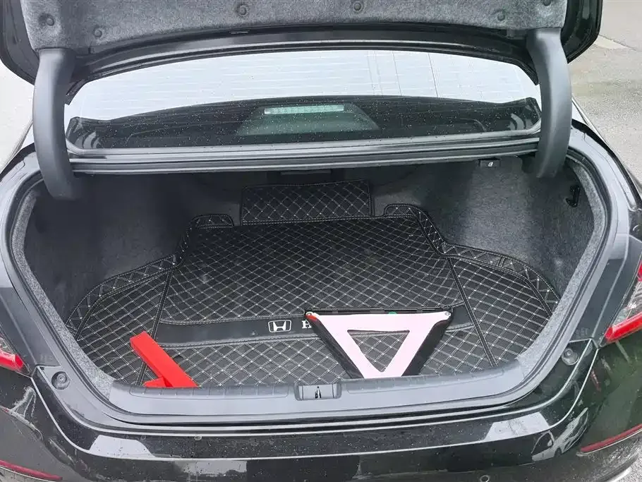 Honda Accord — фото 5
