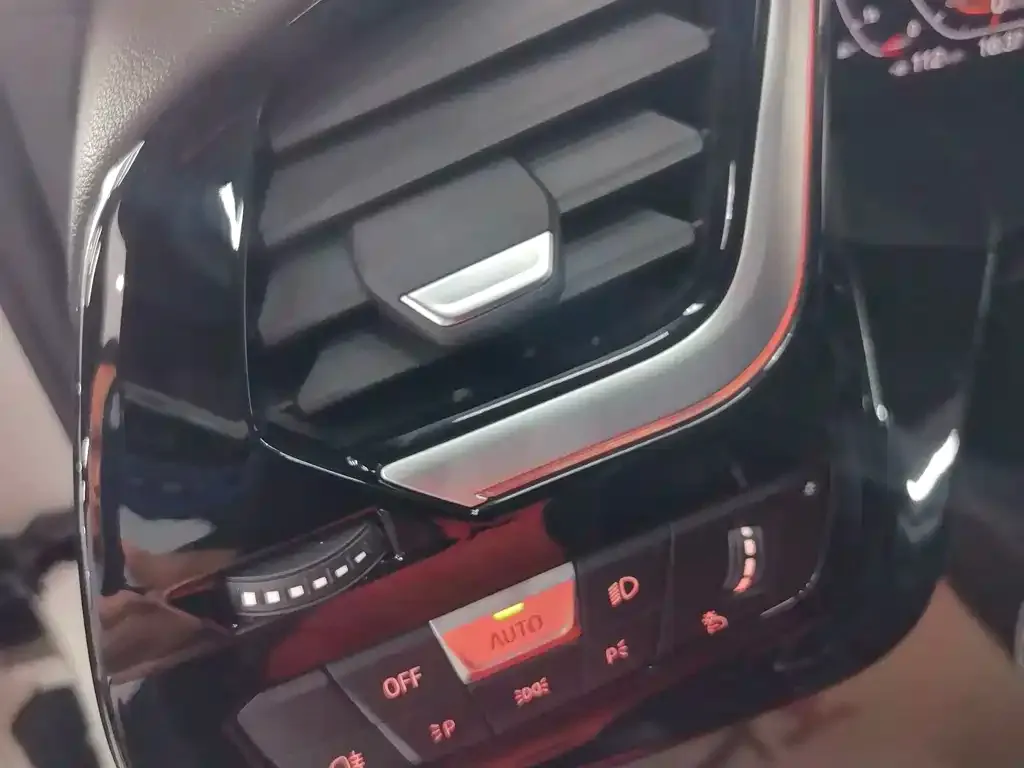 BMW Z4 2023 из CN, фото 10