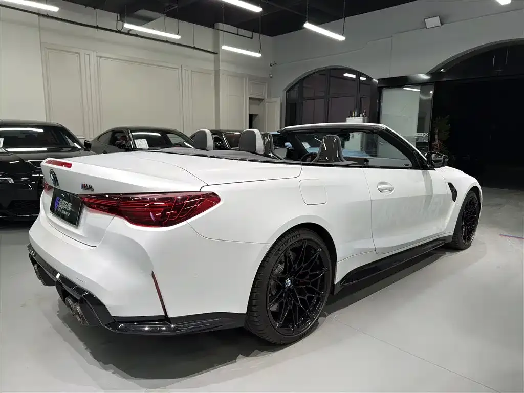 BMW M4 2025 из CN, фото 2