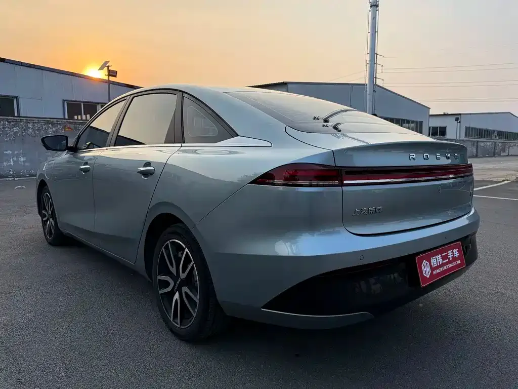 Roewe D6 2025 из CN, фото 2